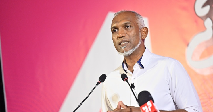 Kuree Sarukaaru Nimigen Dhiyairu Kunfunithakah 9000 Million Rufiyyage Faisaa Dheyn huri Kamah Raees Vidhaalhuvejje