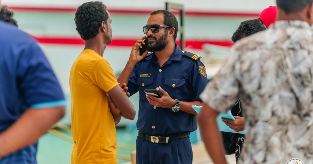 Gavaaidhaa hilaafah ulhey bidheyseen rahrashah gendhan faraaiy thakah fiyavalhu alhaanan