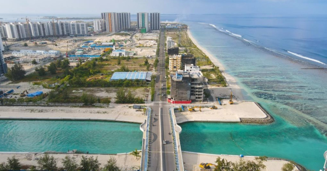 Thin vana fiyavaheegai gai gavaaidhaa hilaafah bahahtaafaivaa thakethi Nagan angaifi