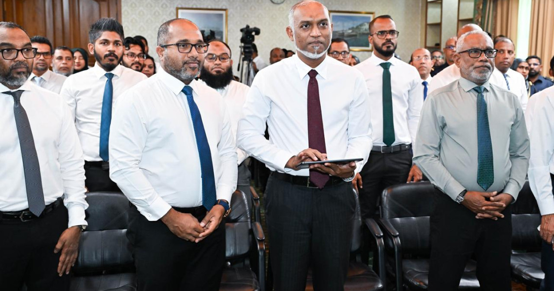 Anna aharu hurihaa atoll thakehgai ID card aai passport hedheyne