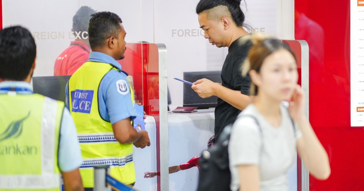 China ge Fathuruverinah amaazu kohgen mauloomaathu dhinumuge harakaatheh fashaifi