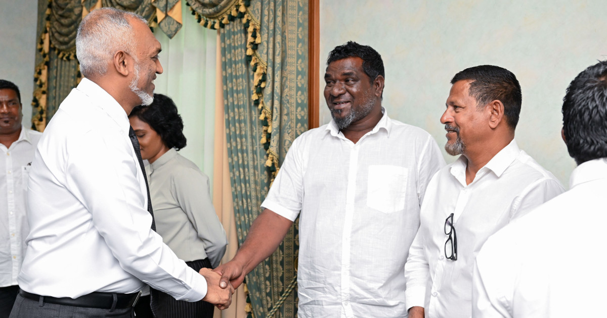 Raees keyolhunnaai bahdhalu kurahvvaifi