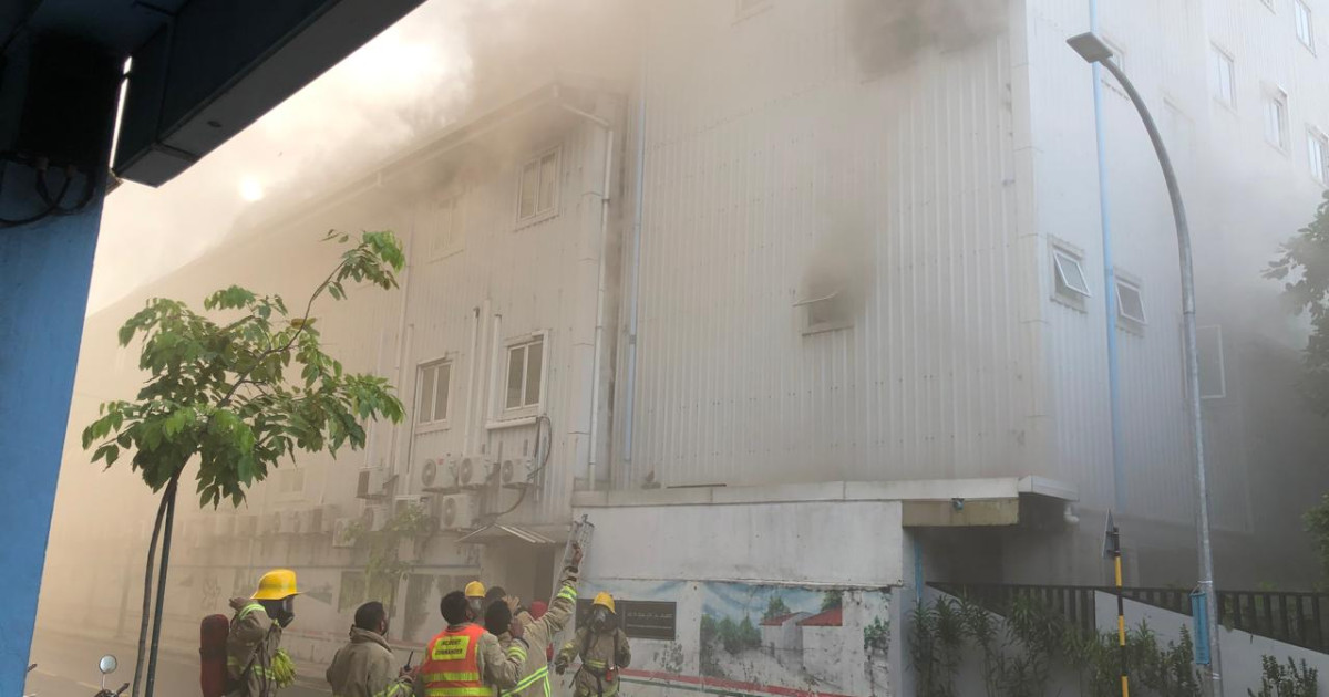 Roavi alifaan ganduge 90 insahtha control kurehvijje