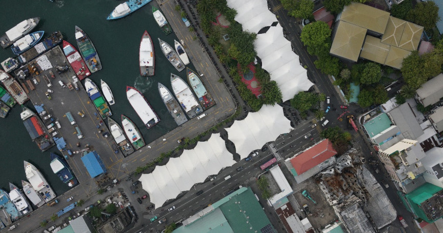 Male' map ge manzaruthah gehlumuge sababun drone in male' map kuranee