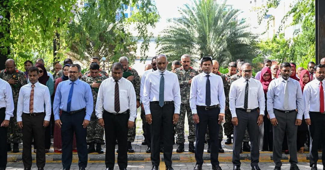 Tsunami kaarisaagai maruvi meehunge handhaanugai genai sukoonthugai raees baiverive vadaigenfi