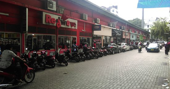 Majeedhee magugai fenboduvaa mahssala hahlukurumah e maguge ba eh bandhukuranee