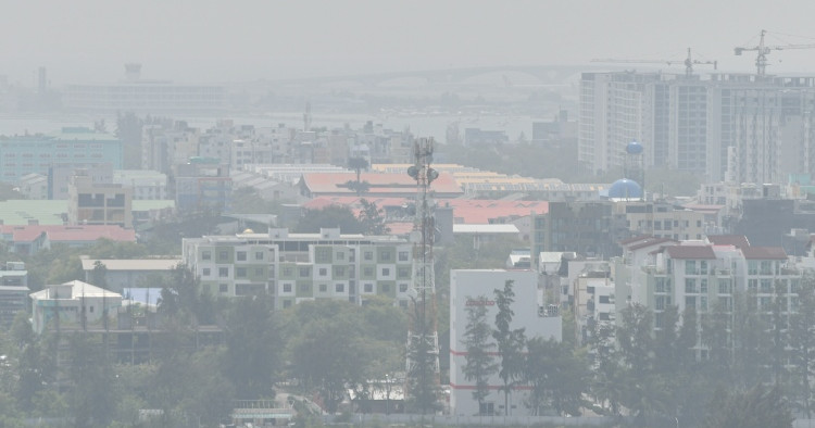 Nurahkaatheri minvarakah vai nusaafu vefai vaathee rakkaatheri kamuge fiyavalhu alhan ilthimaas koffi