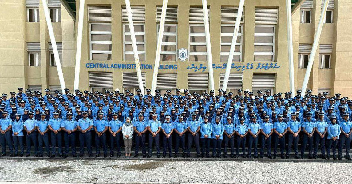 Dhivehi fuluhunge 39 vana thamreen course fashaifi