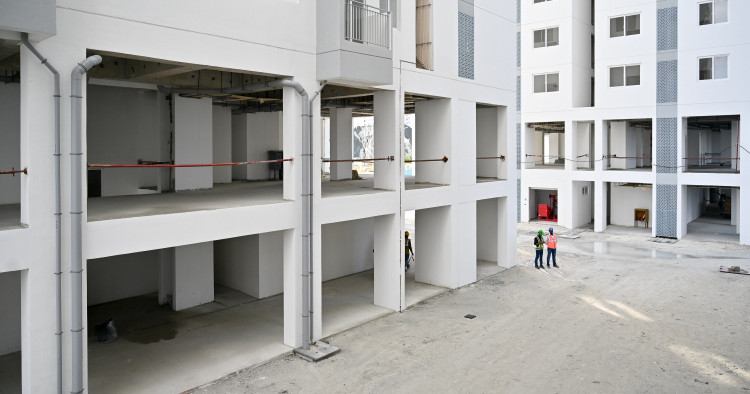 4,000 flat ge tower thakuga commercial jaagathakeh dhookuranee